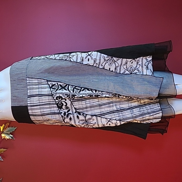 Patchwork Tulle Designer Skirt Size 4 - Picture 9 of 13